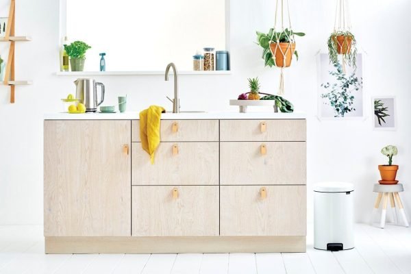 Brabantia-  Pedal 20L Bin - Image 3